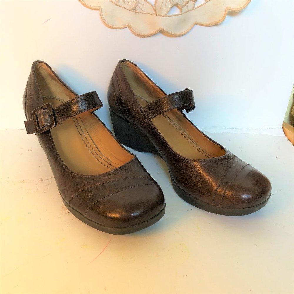 Michelle D Brown Mary Jane with Block Heel